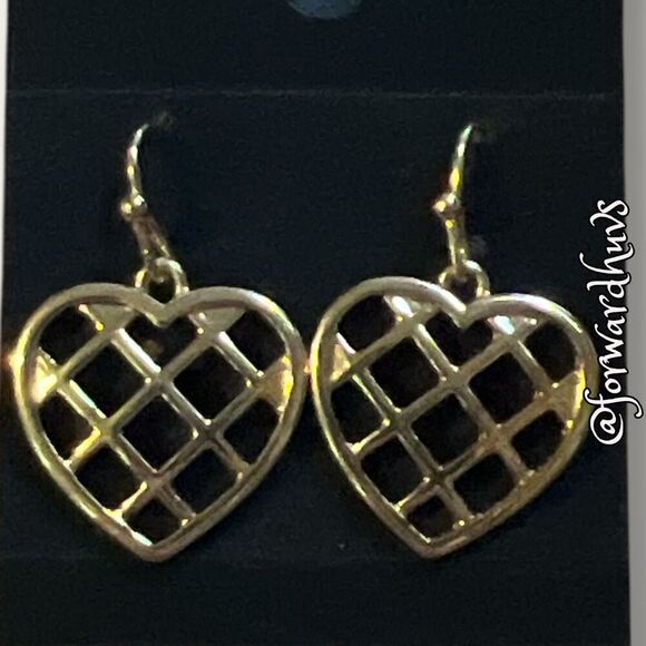 Bundle Sale 3 for $15 | Gold Tone Heart-Shaped Metal Earrings - Picture 1 of 7